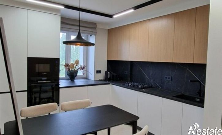 3-комн квартира ул Валентины Терешковой, 13А,  д. 13А