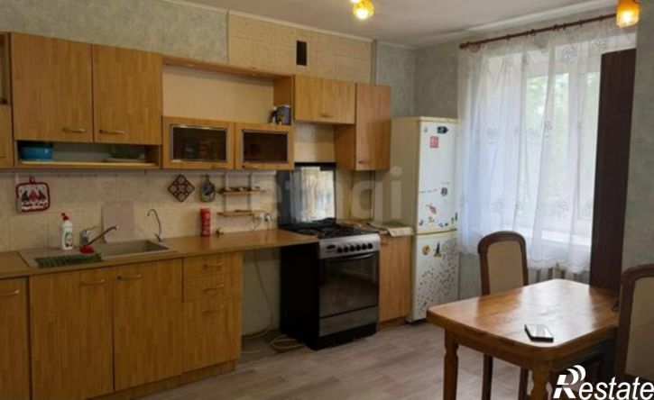 3-комн квартира улица Папина, 2В,  д. 2В