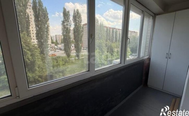 3-комн квартира улица Папина, 2В,  д. 2В