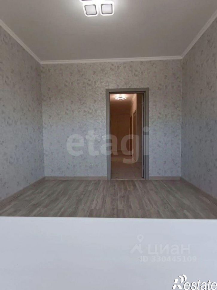 3-комн квартира Московская улица, 159 к2,  д. 159 к2