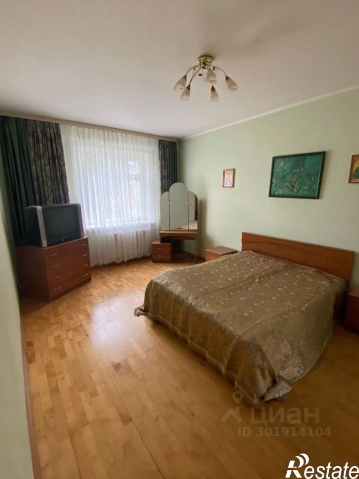 2-комн квартира улица Валентины Терешковой, 13Б,  д. 13Б