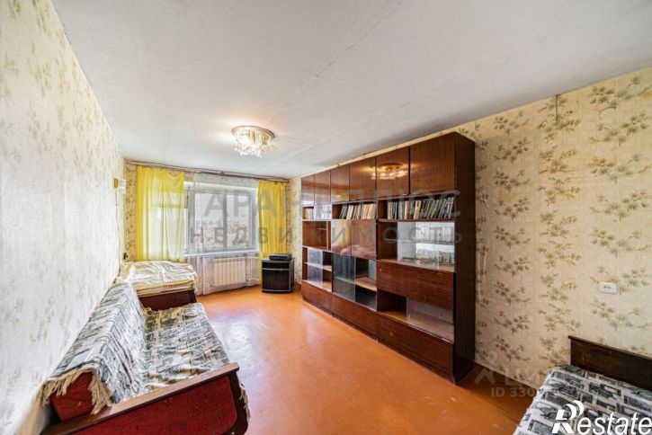 3-комн квартира улица Космонавтов, 38,  д. 38
