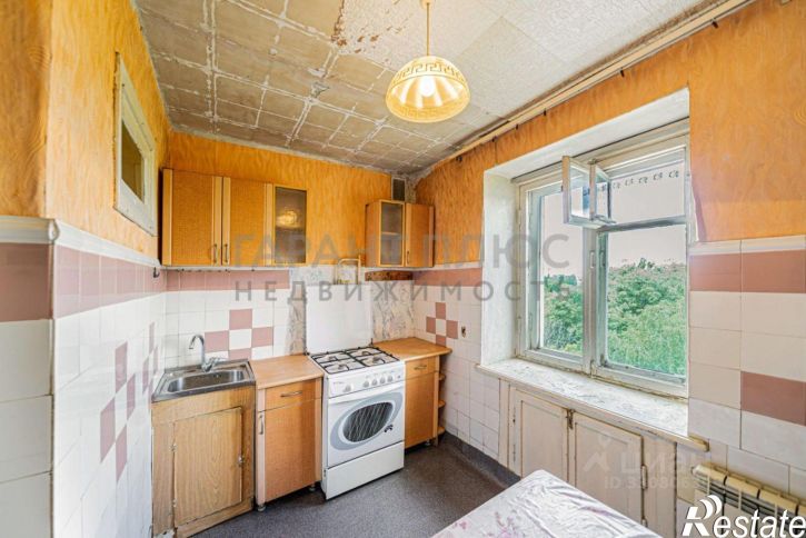 3-комн квартира улица Космонавтов, 38,  д. 38