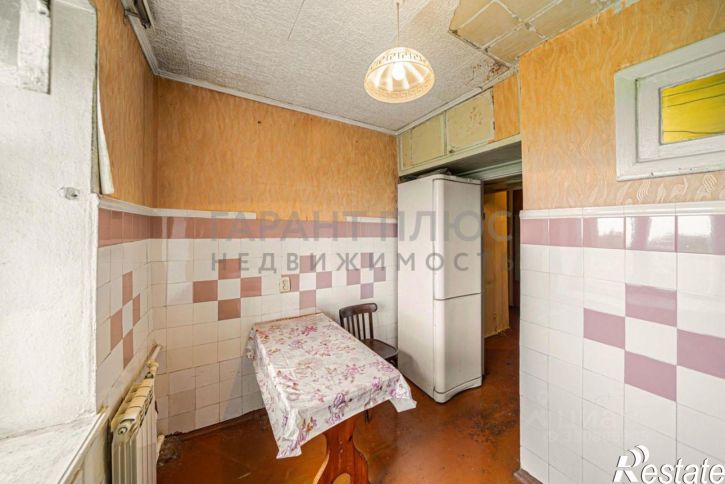 3-комн квартира улица Космонавтов, 38,  д. 38