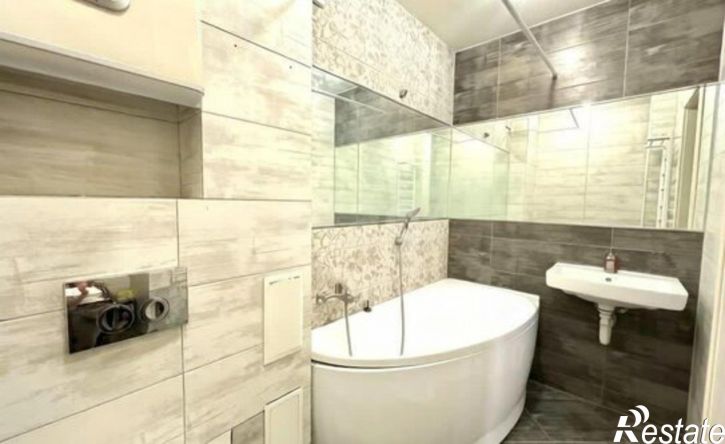2-комн квартира ул Валентины Терешковой, 31,  д. 31