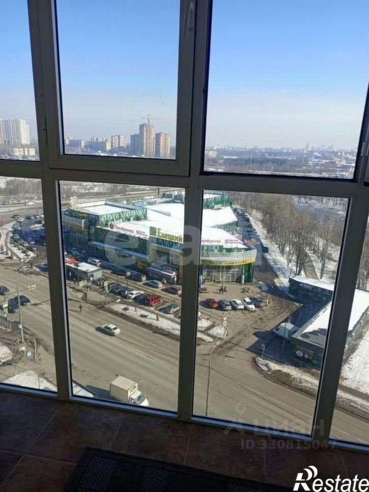 1-комн квартира ул Хренникова, 1,  д. 1