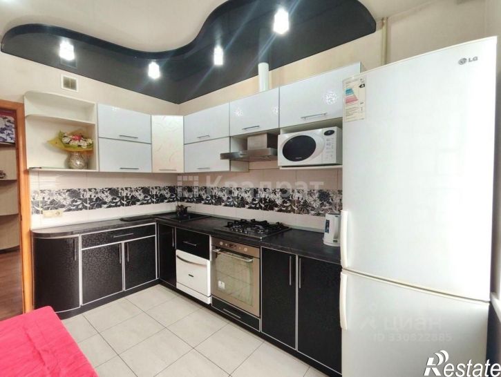 4-комн квартира улица Водопьянова, 23,  д. 23