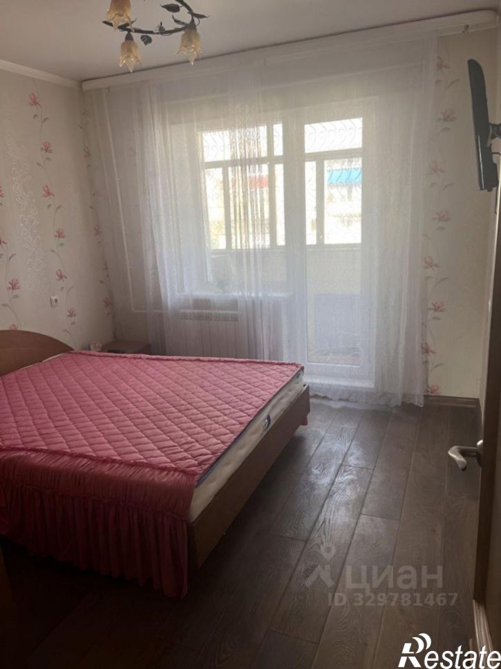 3-комн квартира мкр 15-й, 22,  д. 22