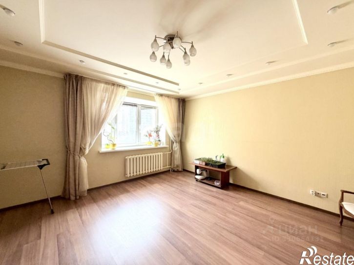 3-комн квартира ул Бунина, 15,  д. 15