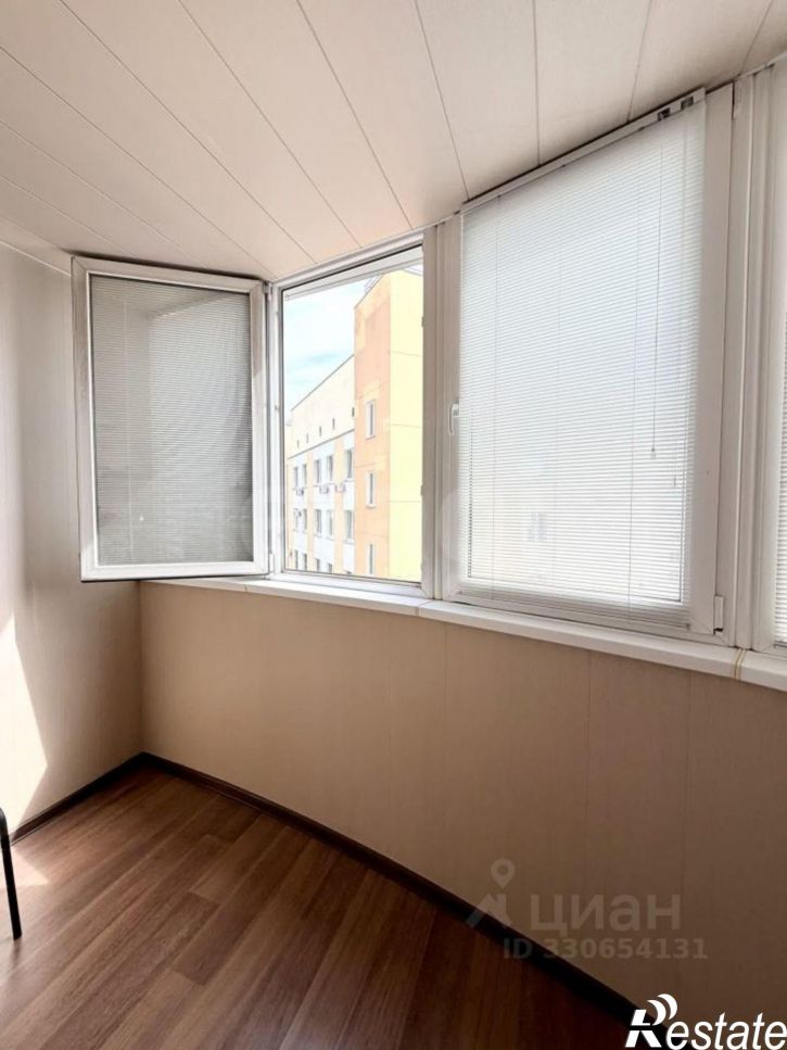 3-комн квартира ул Бунина, 15,  д. 15