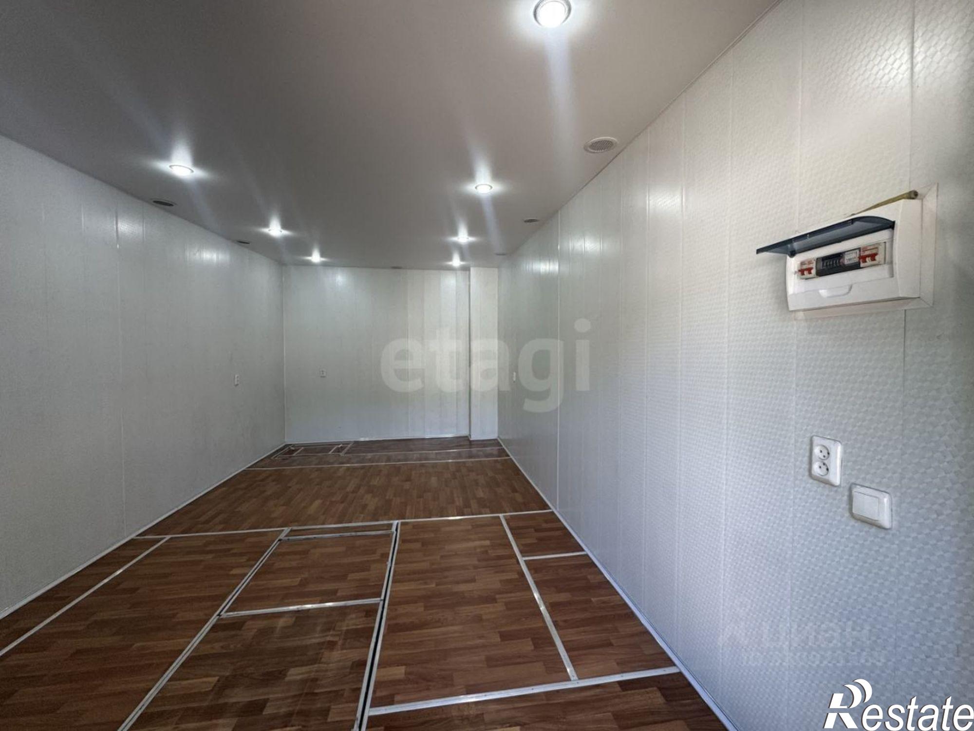 Купить гараж, место в паркинге за 1 369 580 рублей на Елецкая улица, 2