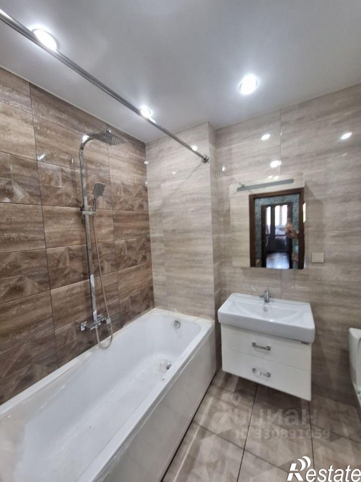2-комн квартира улица Калинина, 38,  д. 38