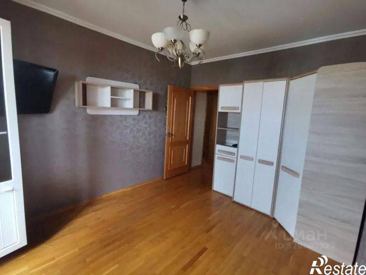 3-комн квартира улица Качалова, 3,  д. 3
