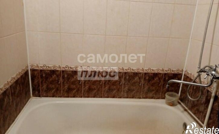 2-комн квартира ул Звездная, 3/2,  д. 3/2