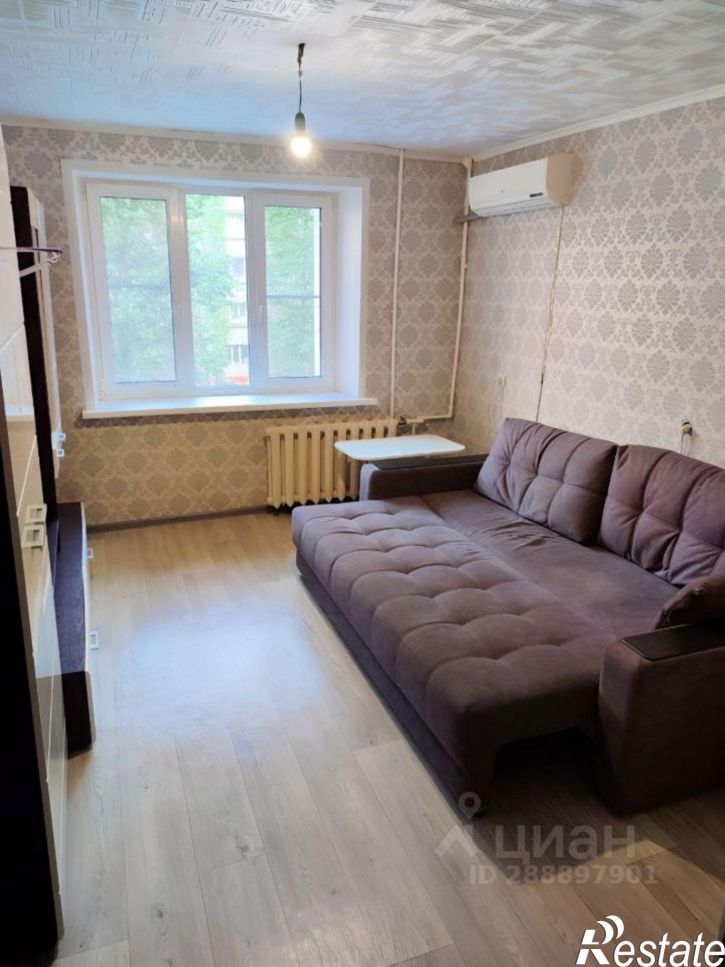 1-комн квартира мкр 15-й, 1/4,  д. 1/4