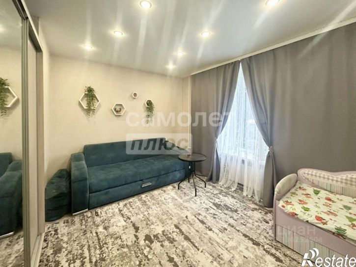 2-комн квартира улица Суворова, 1,  д. 1