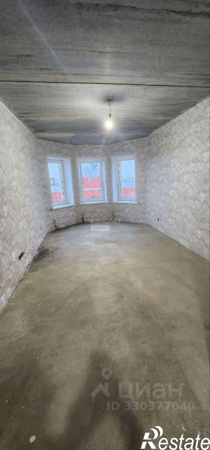 2-комн квартира улица Хренникова, 8,  д. 8