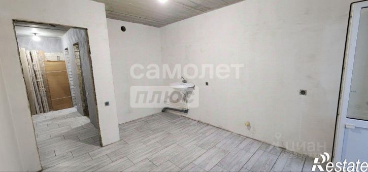 2-комн квартира улица Хренникова, 8,  д. 8