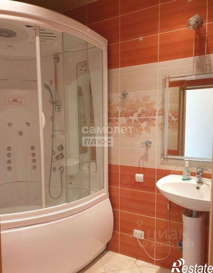 2-комн квартира ул Зегеля, 1,  д. 1