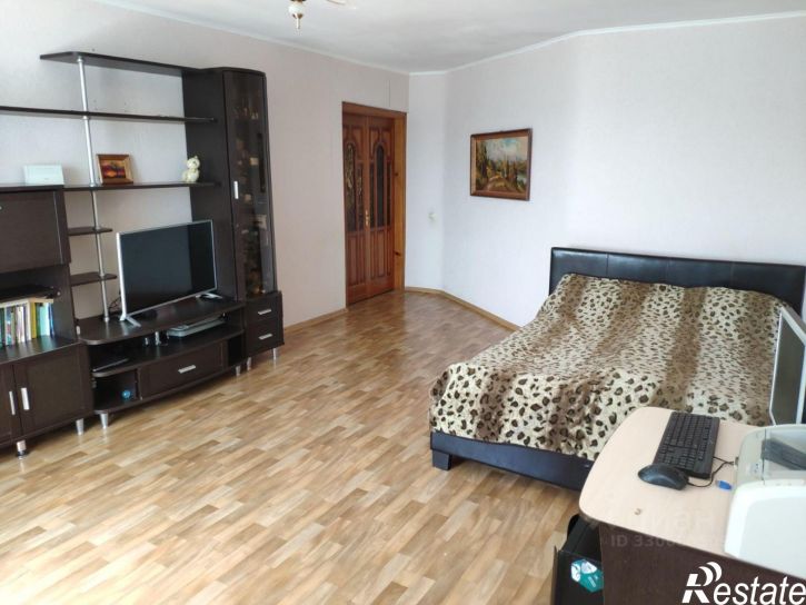2-комн квартира улица Крылова, 63А,  д. 63А