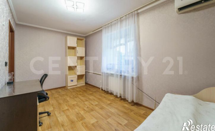 2-комн квартира улица Космонавтов, 33/3,  д. 33/3