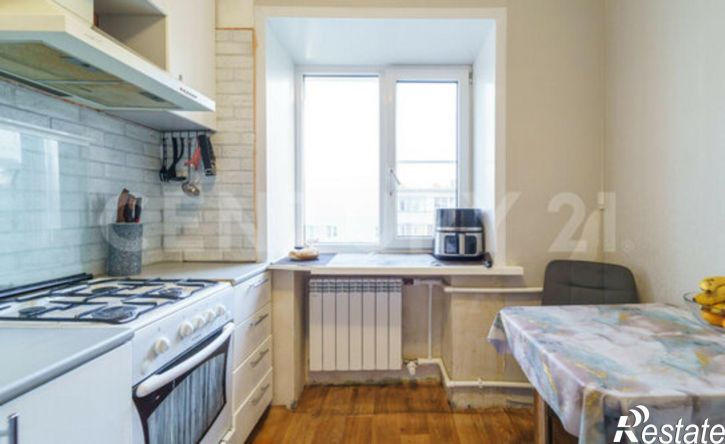 2-комн квартира улица Космонавтов, 33/3,  д. 33/3