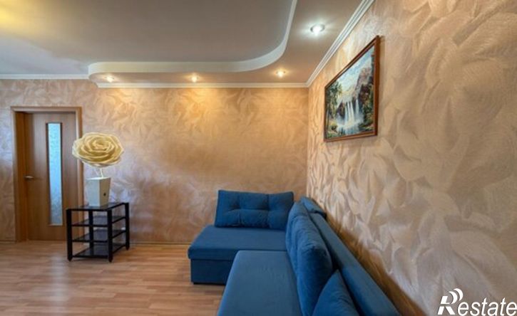3-комн квартира улица Плеханова, 54,  д. 54