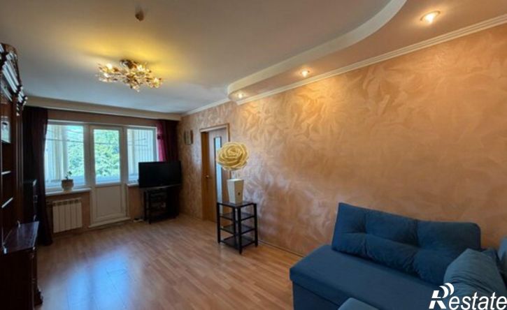 3-комн квартира улица Плеханова, 54,  д. 54