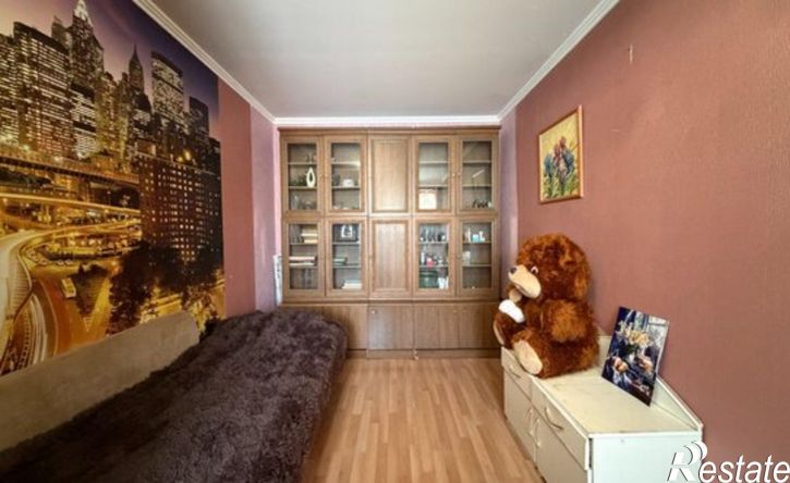 3-комн квартира улица Плеханова, 54,  д. 54