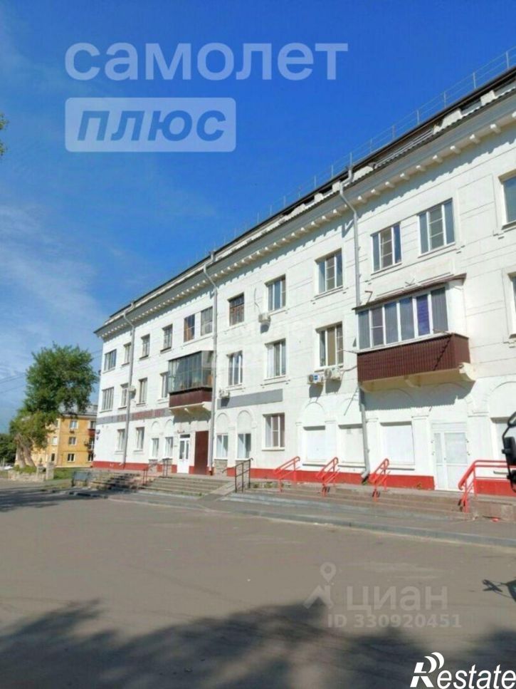 3-комн квартира ул Андрея Смыслова, 1,  д. 1