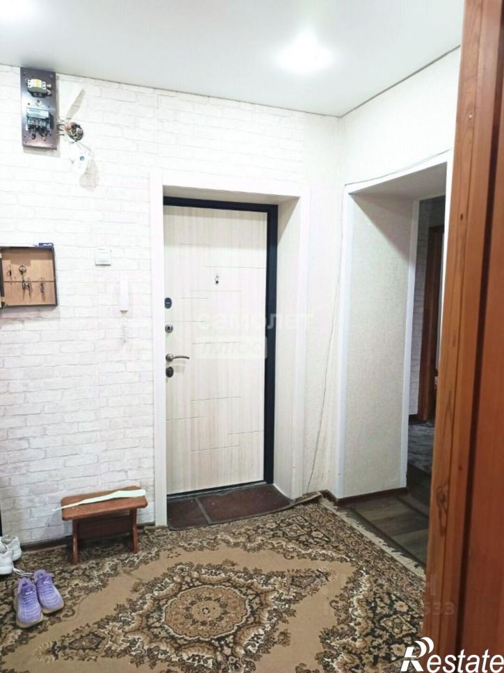4-комн квартира улица Степанищева, 15,  д. 15