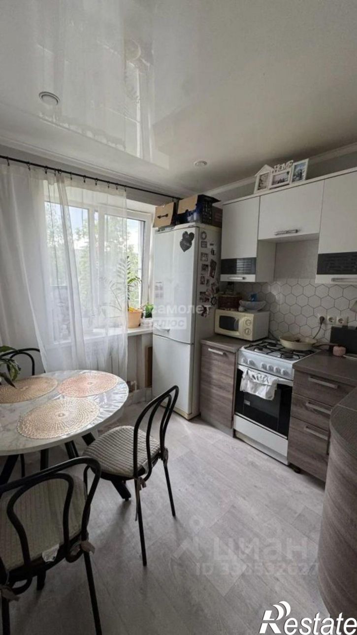 1-комн квартира улица Степанищева, 15,  д. 15