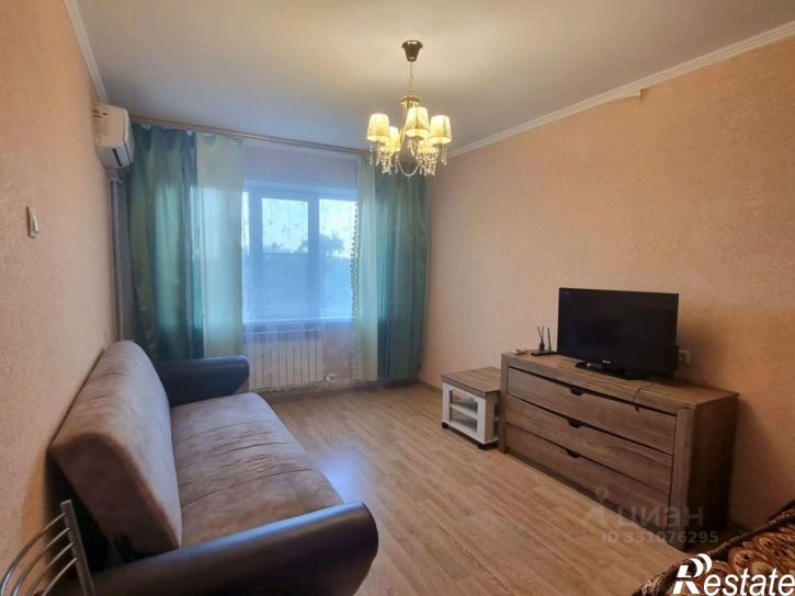 1-комн квартира улица Суворова, 9А,  д. 9А