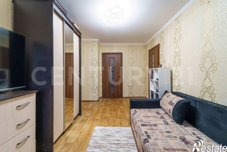 2-комн квартира улица Космонавтов, 33/3,  д. 33/3