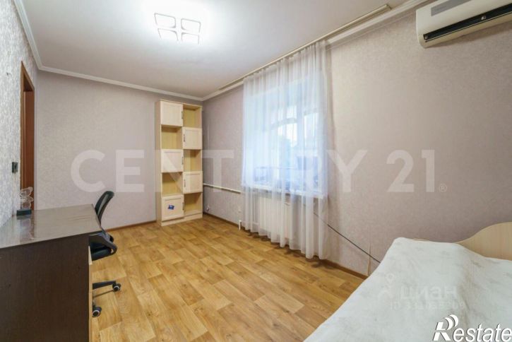 2-комн квартира улица Космонавтов, 33/3,  д. 33/3