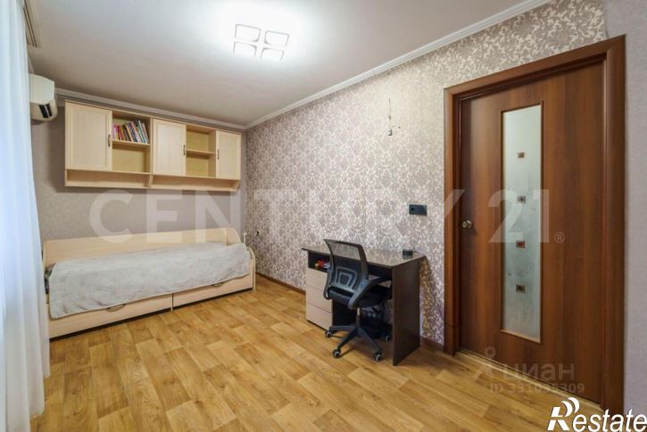 2-комн квартира улица Космонавтов, 33/3,  д. 33/3