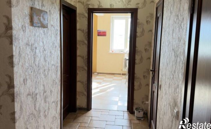 3-комн квартира ул 40 лет Октября, 1а,  д. 1а