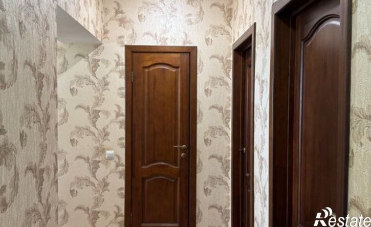 3-комн квартира ул 40 лет Октября, 1а,  д. 1а