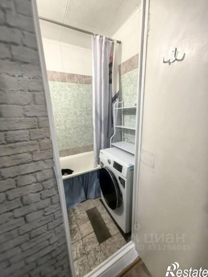 2-комн квартира улица Юных Натуралистов, 11,  д. 11