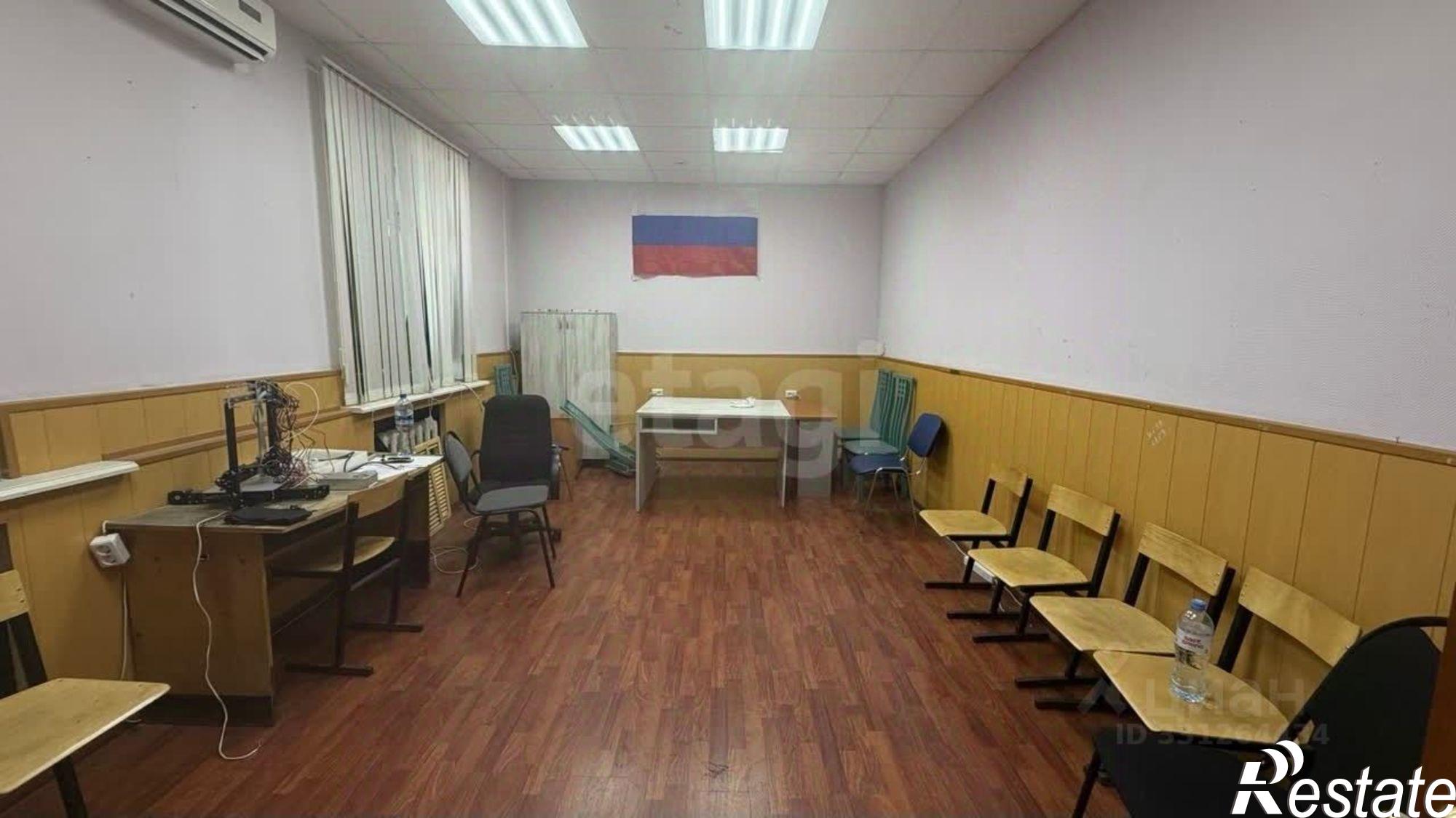 Купить офис, помещение под офис за 5 190 360 рублей на ул Астраханская, 1