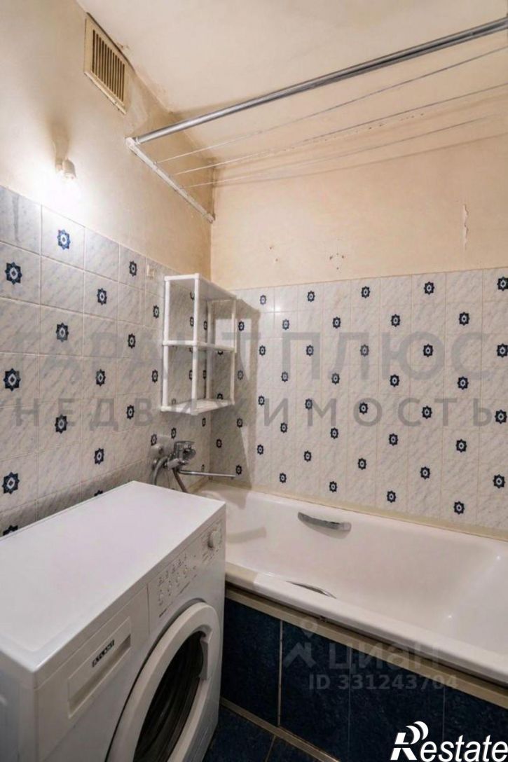 3-комн квартира пр-кт Победы, 11,  д. 11