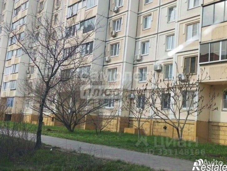 1-комн квартира улица Героя России Эдуарда Белана, 17,  д. 17