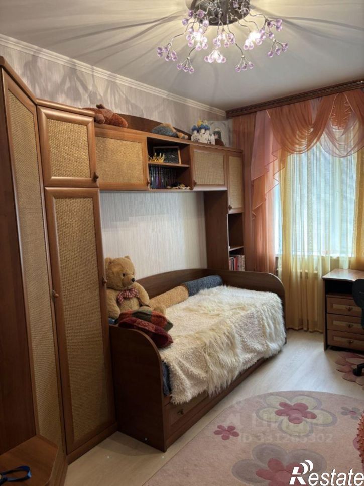 3-комн квартира ул Катукова, 6,  д. 6