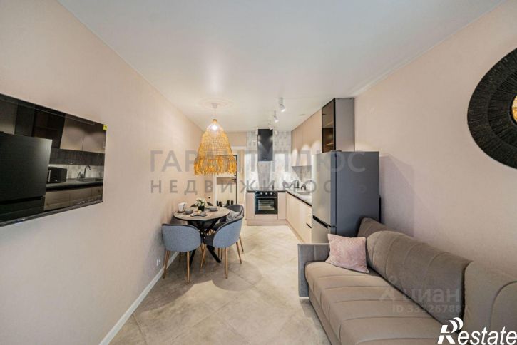 2-комн квартира улица Свиридова, 22 к1,  д. 22 к1
