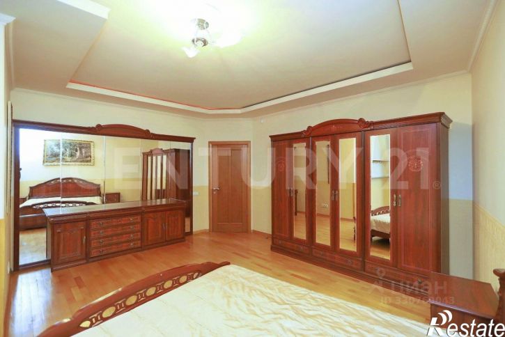 6-комн квартира улица Валентины Терешковой, 13Б,  д. 13Б