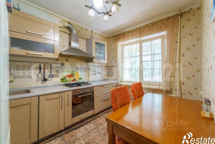 3-комн квартира ул М.Горького, 13,  д. 13