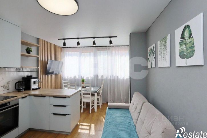 2-комн квартира улица Свиридова, 20 к2,  д. 20 к2