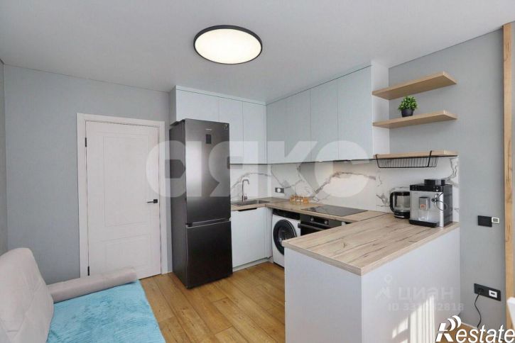 2-комн квартира улица Свиридова, 20 к2,  д. 20 к2