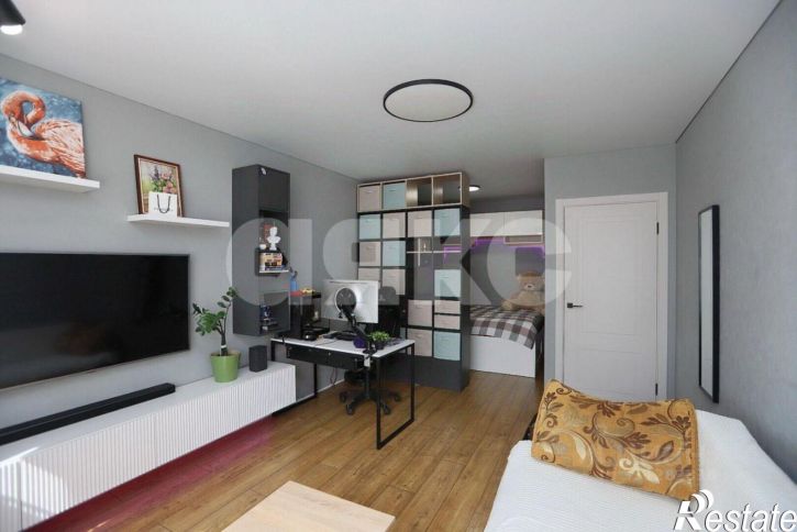 2-комн квартира улица Свиридова, 20 к2,  д. 20 к2