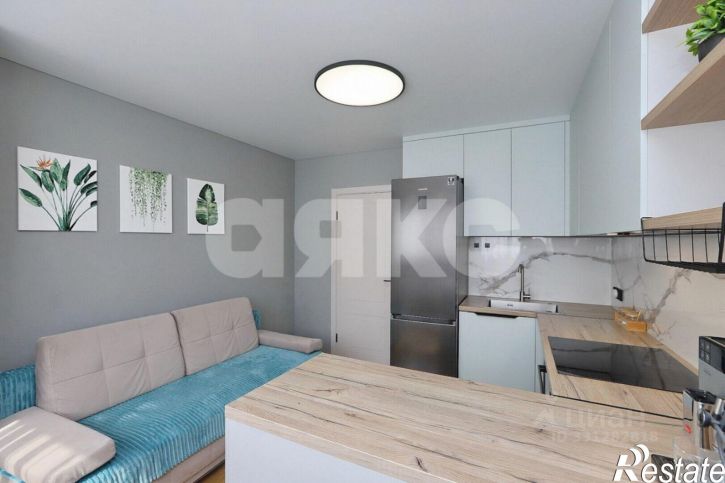 2-комн квартира улица Свиридова, 20 к2,  д. 20 к2